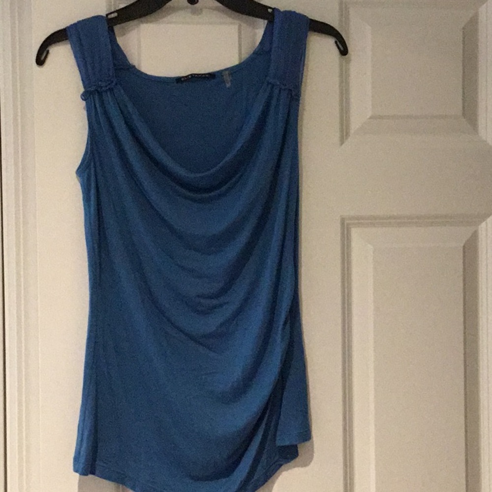 Elie Tahari top